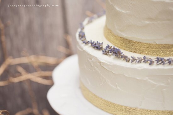 Vintage Forest Winter Wedding Inspiration | styling + vintage rentals by Stockroom Vintage, Nashville, TN | photos by Jenny Cruger Photography