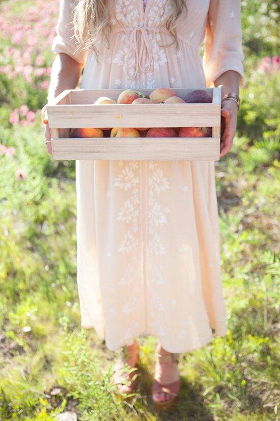 Boho Save the Date Photo Shoot | Styled by Elizabeth Ulrich of Stockroom Vintage | Photos by Declare Photography